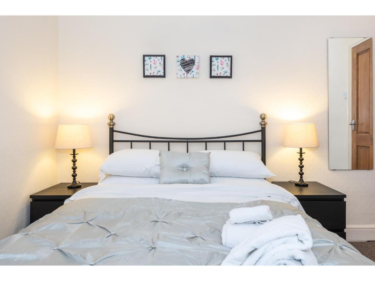 Ferienwohnung Beautiful 2 Bed With Free Parking - Pass The Keys York Exterior foto