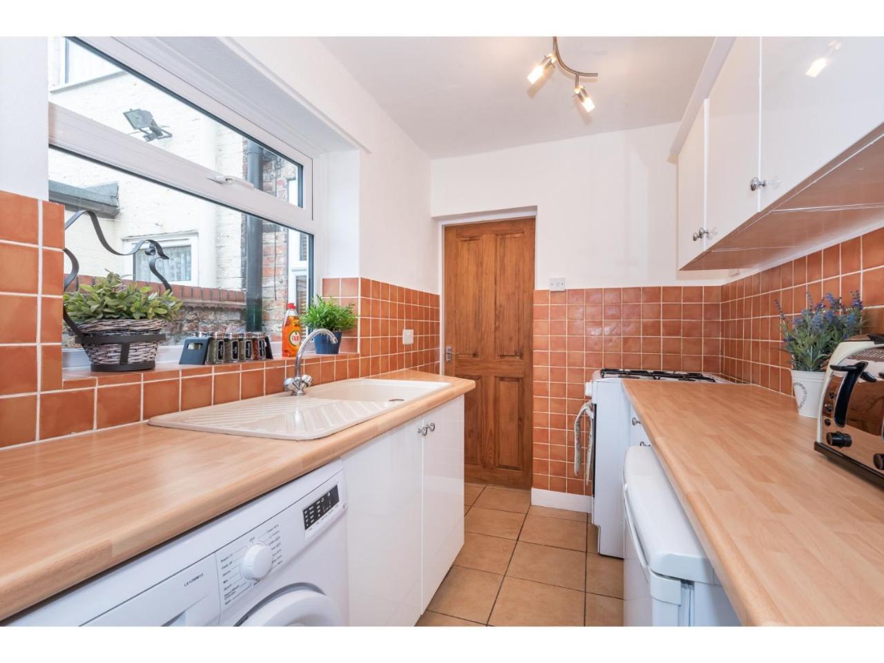 Ferienwohnung Beautiful 2 Bed With Free Parking - Pass The Keys York Exterior foto